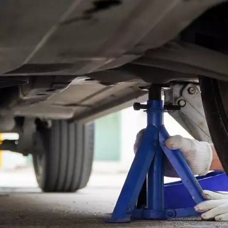 WILTEC Lot De 2 Chandelles De Levage Cric Pour Voiture (2 T Chacune) Chandelle De Calage Support De Montage 4 WILTEC Lot De 2 Chandelles De Levage Cric Pour Voiture (2 T Chacune) Chandelle De Calage Support De Montage â Image 2