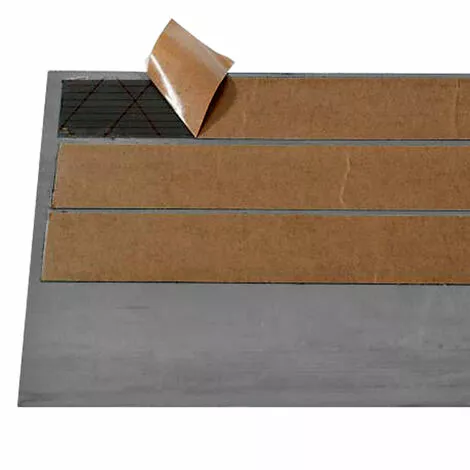 WILTEC Rampe De Seuil 10 Mm × 900 Mm Avec Film Adhésif, Grise, Rampe à Haute Capacité De Charge 7 WILTEC Rampe De Seuil 10 Mm × 900 Mm Avec Film Adhésif, Grise, Rampe à Haute Capacité De Charge – Image 5