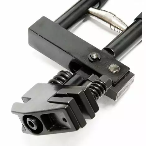 WILTEC Pince à Soyer 2 En 1 Et Sertir Et Poinçonner Pour Tôle De Carrosserie 7 WILTEC Pince à Soyer 2 En 1 Et Sertir Et Poinçonner Pour Tôle De Carrosserie – Image 5